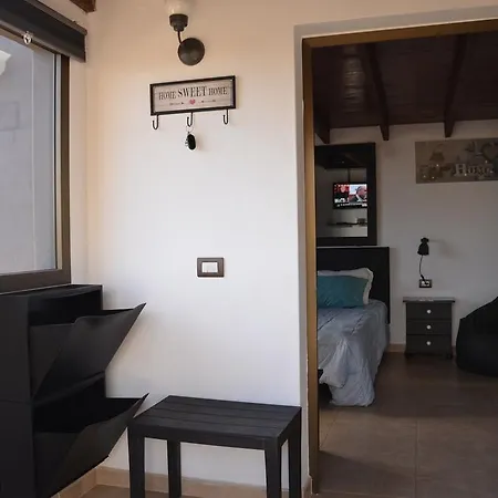 La Casita Del Volcan * Ye